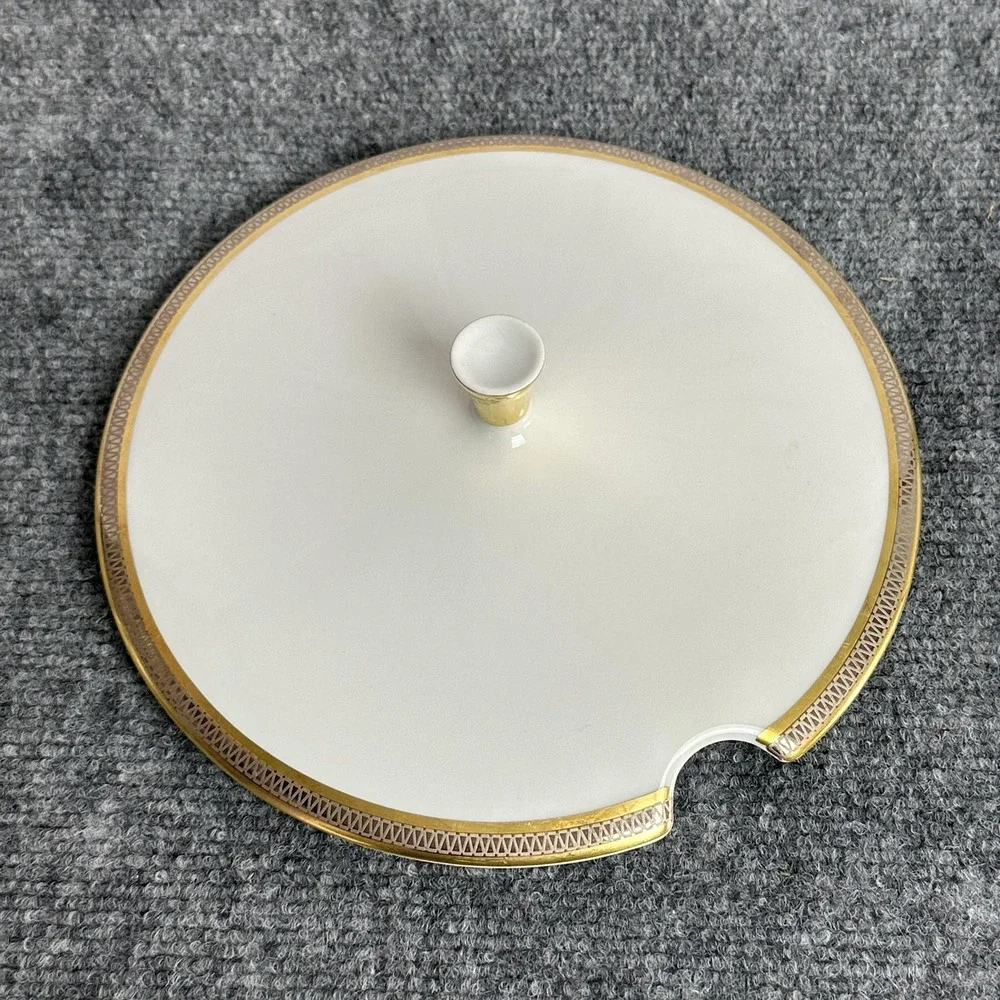 Johann Seltmann Vohenstrauß Bavaria Porcelain Serving Soup Bowl Lid Gold MCM